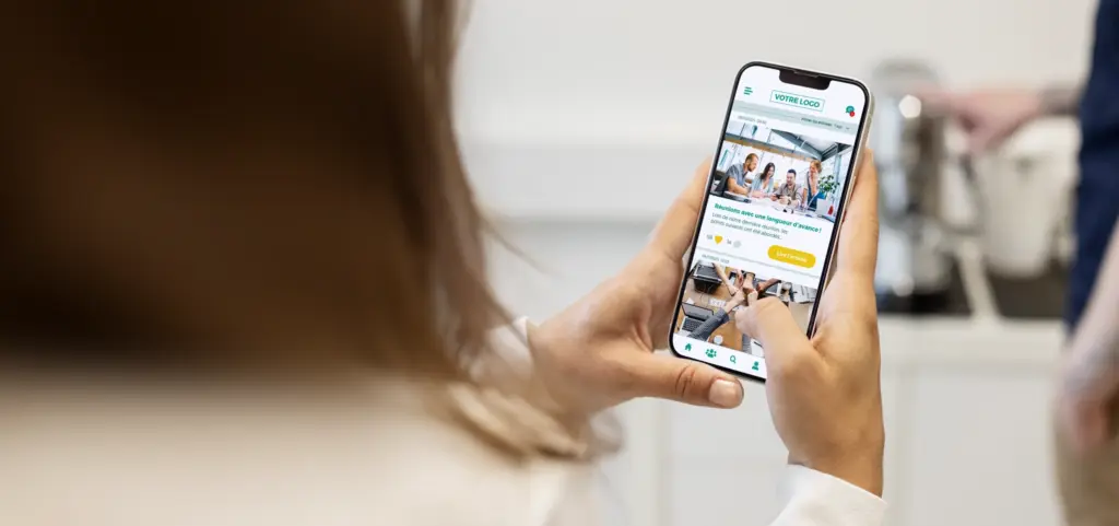 LOLYO réseau social d'entreprise - tous connectés et engagés