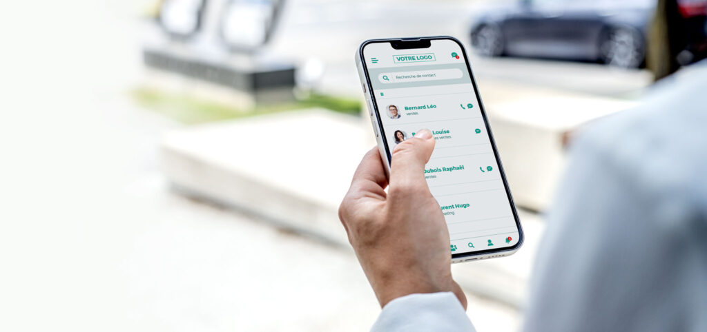 Réseau social d'entreprise pour le service commercial- screen téléphone